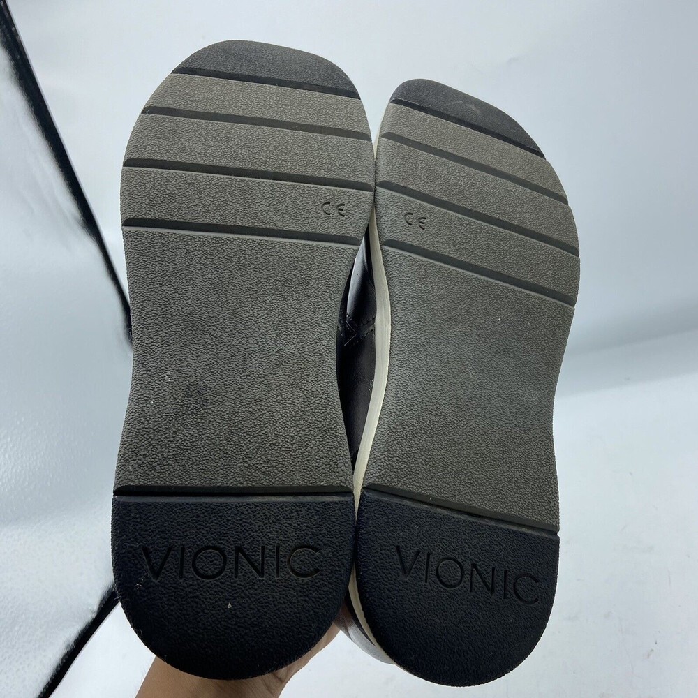 Vionic Pewter Cadee Metallic Leather Mary Jane Slip On Sneakers Size 7.5 - Picture 4 of 6